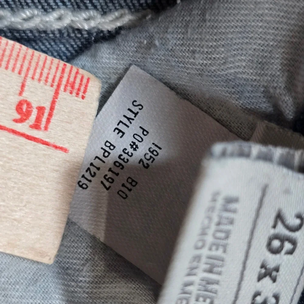 BKE Dakota Slim Straight Leg Jeans Dark Wash Denim Size 26L Hemmed 31 Inseam